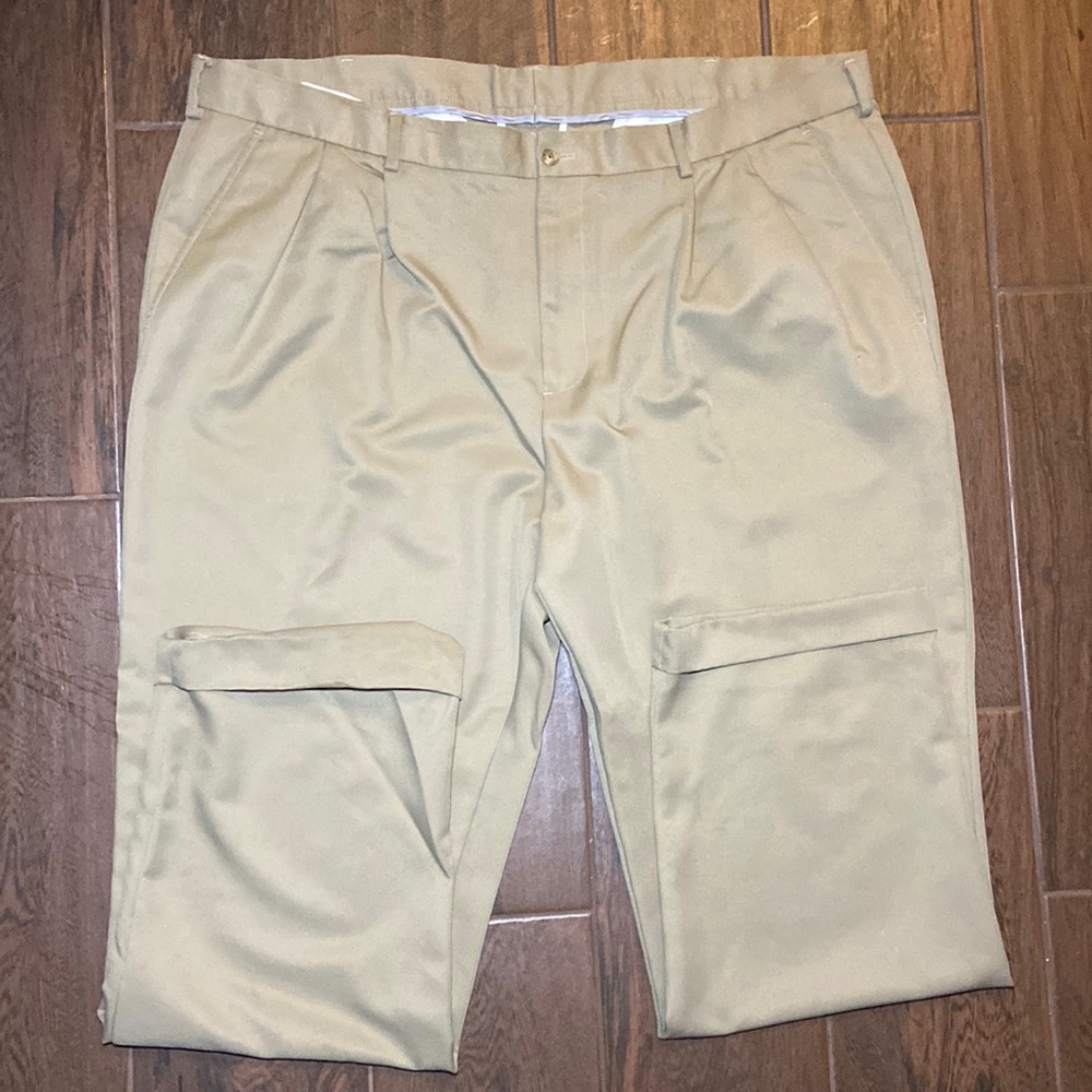 Mens Van Heusen khaki pants